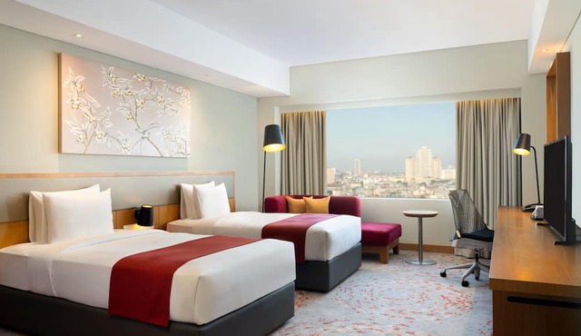 Holiday Inn & Suites Jakarta Gajah Mada by IHG