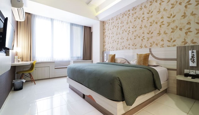 Dewarna Hotel & Convention in Bojonegoro