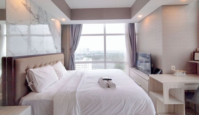 Spacious 2Br With Extra Room At Grand Sungkono Lagoon Apartment