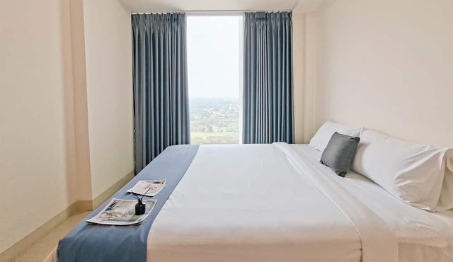 Modern Minimalist Look 1Br Apartment At Tree Park City Bsd