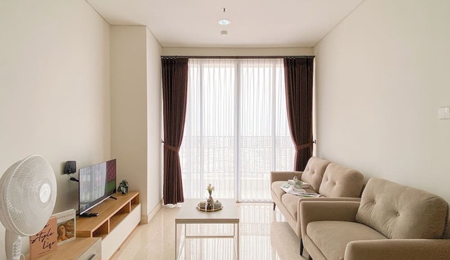 2Br Apartment Near Jakarta Kota Station At Lucky Tower Residence