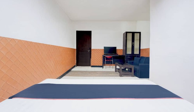 Hotel O Mega Inn Guest House