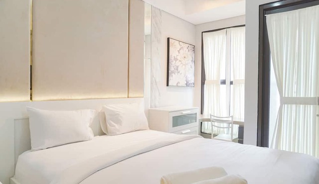 Modern Look And Nice Studio Transpark Bintaro Apartment in South Tangerang