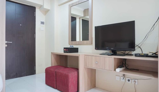 Comfortable Studio Room At Kebagusan City Apartment