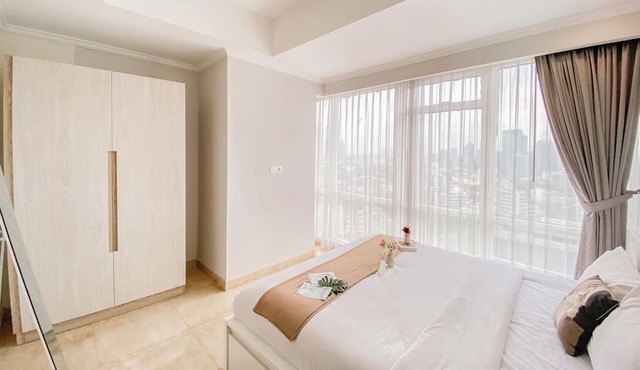 Best Deal and Elegant 2BR Apartment at Menteng Park