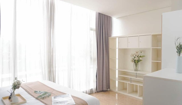 Elegant And Best Deal 1Br At L'Avenue Pancoran Apartment