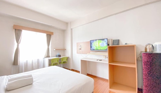 Modern Studio Room At Apartment Pinewood