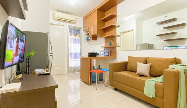 Modern Look 2Br At Green Bay Pluit Apartment