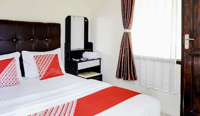 Hotel O Mantari Guesthouse in Bukittinggi