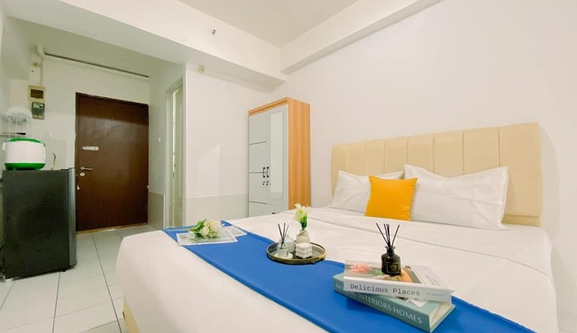 Restful and Homey Studio Gunung Putri Square Apartment