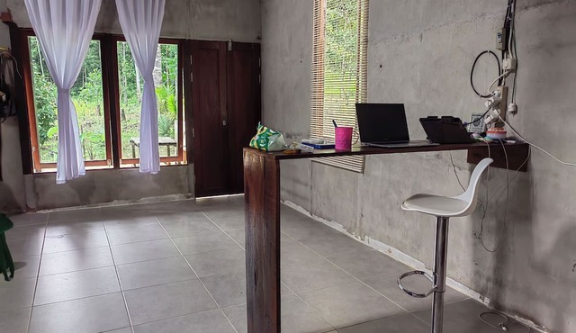 Rumah Lakau