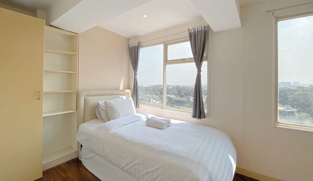 Spacious 1Br At Jarrdin Cihampelas Apartment