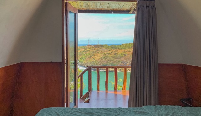 Baron Beach Bungalow