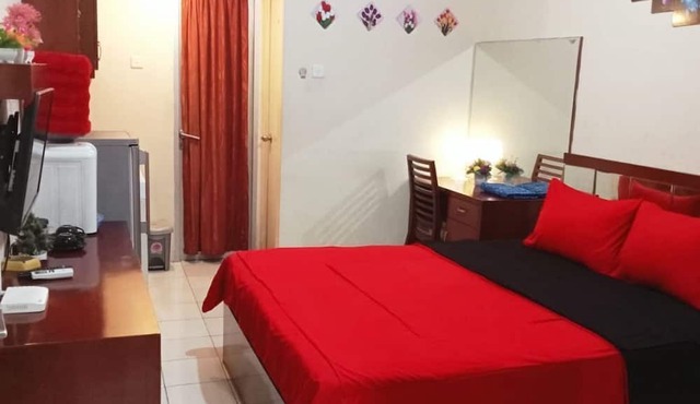 Capital O 93937 Aditya Rooms