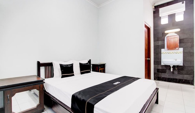 Capital O 93842 Jowo Segoro ResortNearPantai Sepanjang