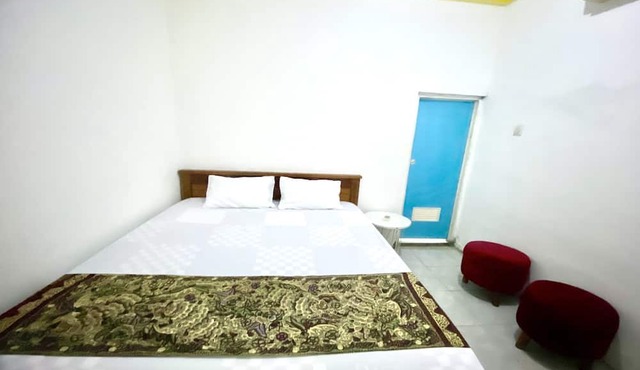 OYO 93817 Vera Guesthouse in Muntilan