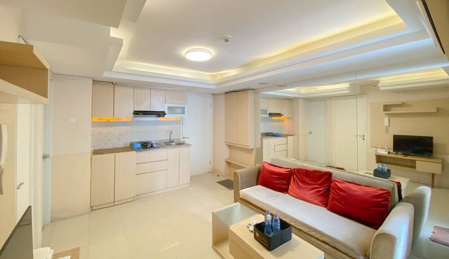 Comfort Stay 2Br At Bassura City Apartment