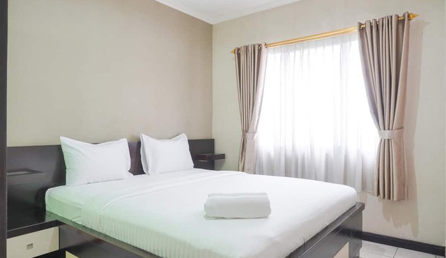 Cozy And Simply Look 2Br At 12Nd Floor Puri Garden Apartment