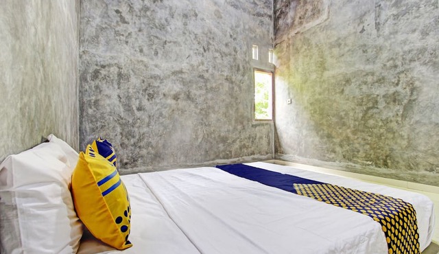 Hotel O Agus Kostel SyariahNearWisata Agro Jollong in Pati