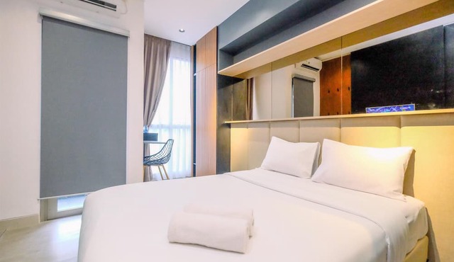 Minimalist And Comfy Studio Ciputra World 2 Apartment