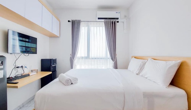 Best Deal And Homey Studio Sky House Alam Sutera Apartment