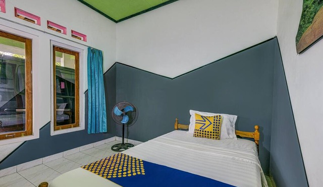 OYO Life 3119 Hotel Kurnia