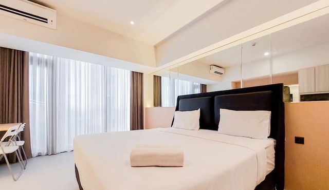 Fancy And Nice Studio Apartment Carstensz Residence