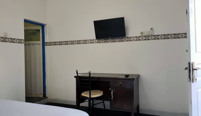 OYO 93412 Kost Irma Syariah Near UPTD SMP Negeri 8 Parepare in Parepare