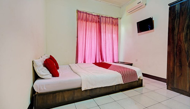 OYO 93224 Fj Guest House in Cileunyi