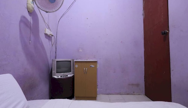 SPOT ON 93276 Fendi 2 Homestay SyariahNearPelabuhan Feri Batam Centre in Batam