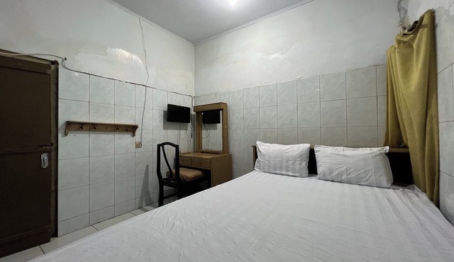 Hotel O Kost Maharaja Near Maros in Makassar