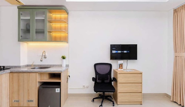 Nice Look Studio Apartment At Lrt City Bekasi in Bekasi