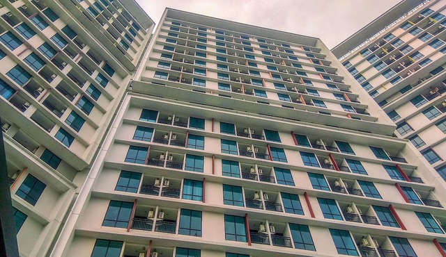 Comfortable And Decent Studio Room At Apartment Lrt City Bekasi in Bekasi