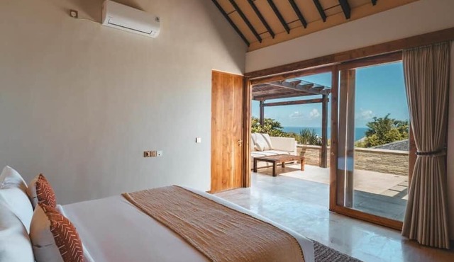 Salty Lotus Hotel in Pecatu
