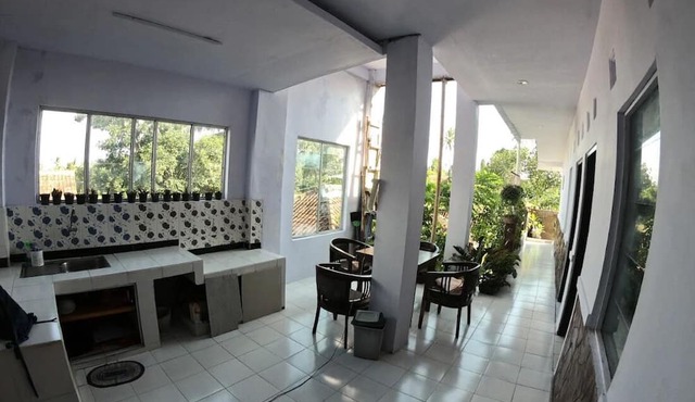OYO 95309 Ijen Homestay