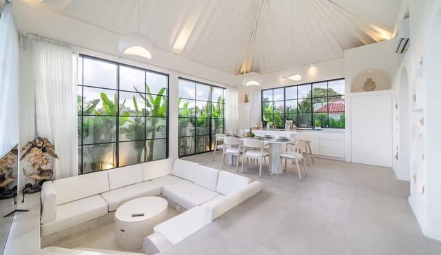 White Shell Villa 1 in badung