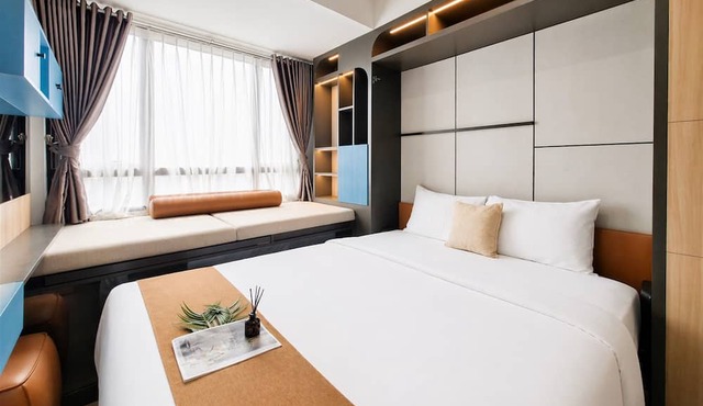 Cozy Studio With Murphy Bed At Collins Boulevard Apartment