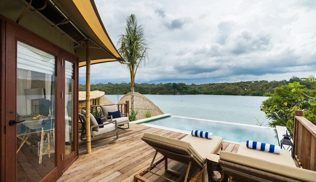 Menjangan Dynasty Resort