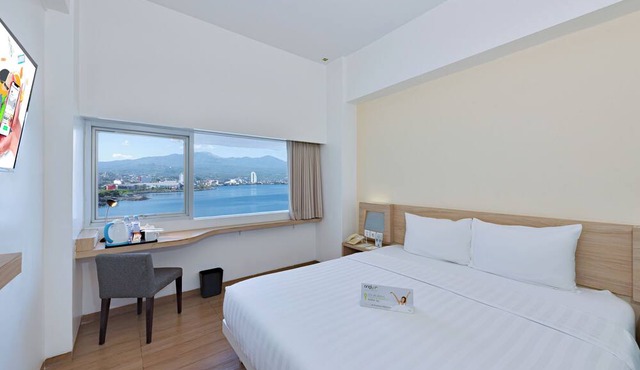 Whiz Prime Hotel Megamas Manado