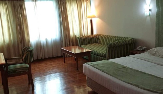 Hotel Mega Cikini