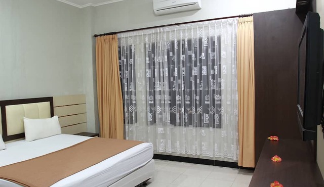 Puri Senggigi Hotel in Senggigi