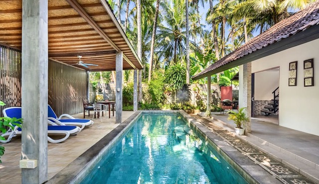 Surya Villa Manggis - 3BR Private Pool, 2 Min to Candidasa in Kec. Manggis