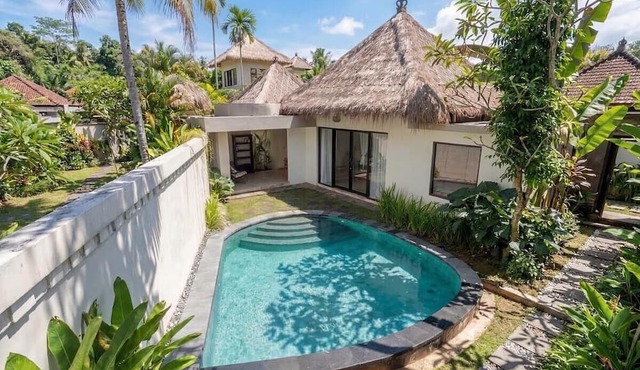 Boho 2BR w Pool+Patio+Garden in Peaceful Ubud in Gianyar Regency