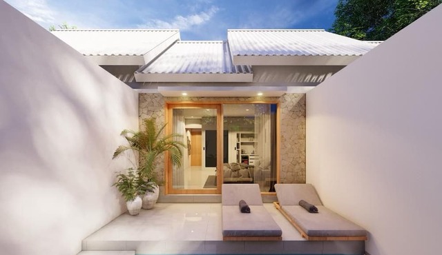 Seven Roots Villa in Praya