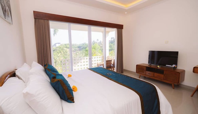 Kelingking Paradise Suites Villa
