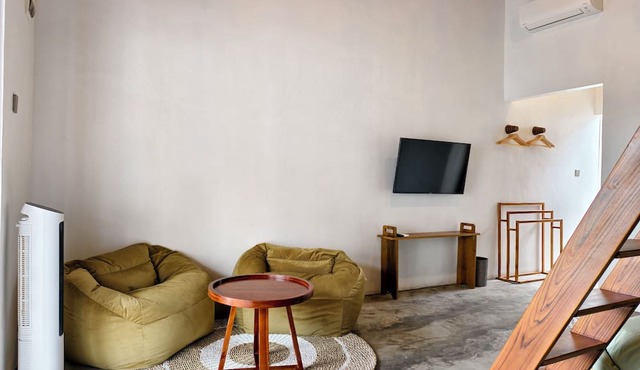 Sadi Beach House in Bintan