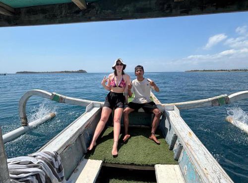 Balee kayuu in Gili Gede