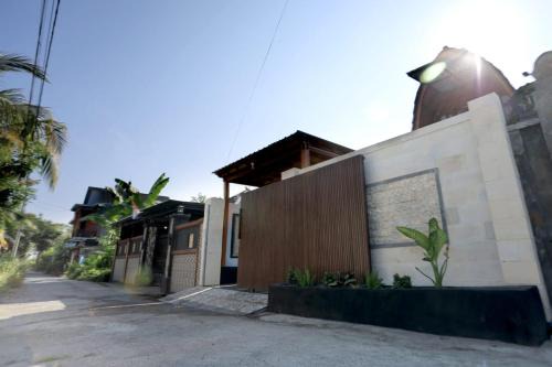Villa aditya