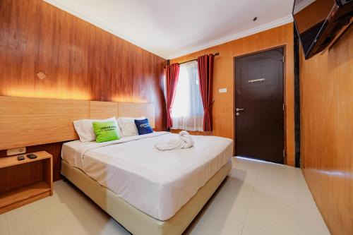 Urbanview Hotel Salakview Megamendung