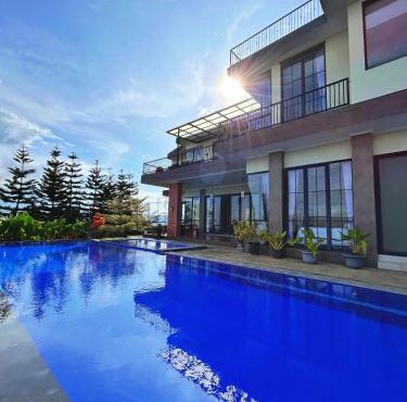 Twinpine villa